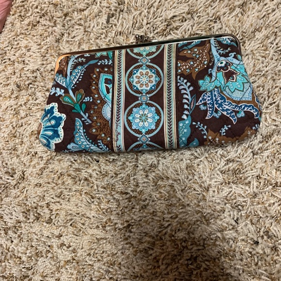 Purses - Picture 3 of 4